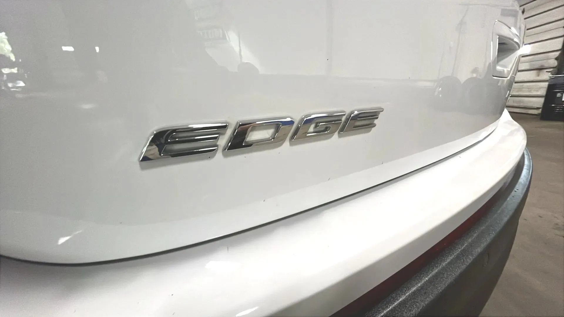 Used 2017 Ford Edge SEL FWD image 12
