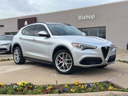 Used 2019 Alfa Romeo Stelvio Ti Sport w/ Quick Order Package 22S Sport image 1