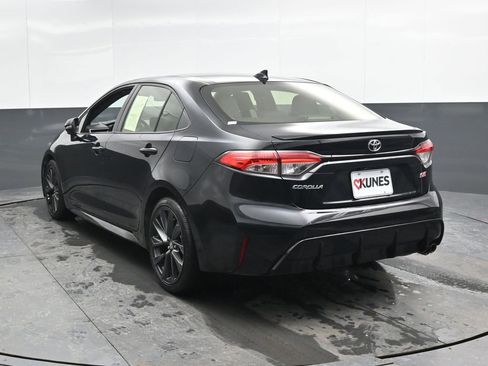 Used 2024 Toyota Corolla SE image 10