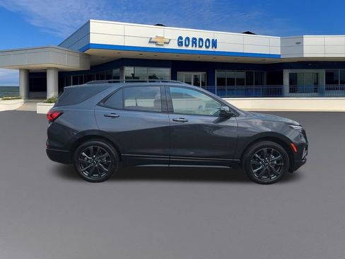 Used 2023 Chevrolet Equinox RS FWD image 6
