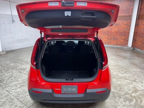 Used 2020 Kia Soul LX image 26