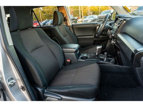 Used 2024 Toyota 4Runner TRD Off-Road image 16