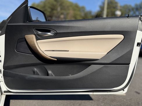 Used 2019 BMW 230i Convertible w/ Convenience Package image 36