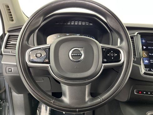 Used 2020 Volvo XC90 T6 Momentum AWD/4WD image 17