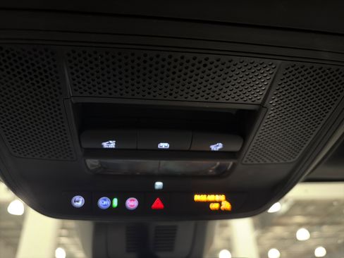 New 2026 Chevrolet Equinox LT w/ Convenience Package II image 30