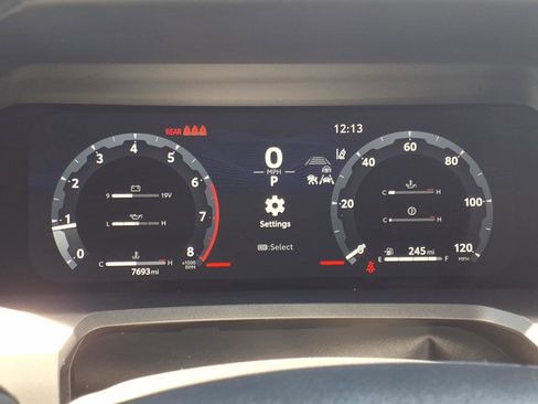 Certified 2025 Toyota Tacoma TRD Sport AWD/4WD image 20