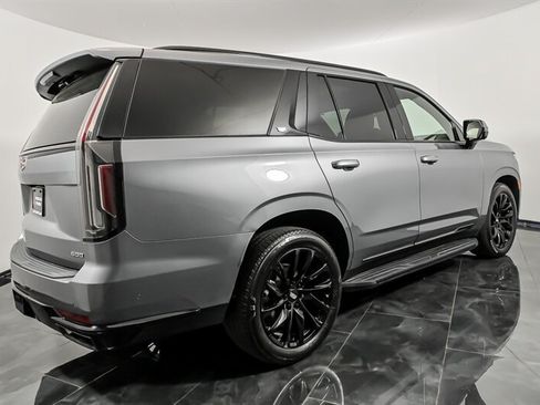 Used 2021 Cadillac Escalade Sport w/ Driver Assist Tech Package AWD/4WD image 8