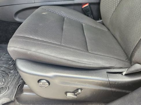 Used 2021 Jeep Grand Cherokee Laredo RWD image 23