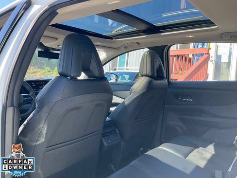 Used 2024 Nissan Ariya AWD image 35