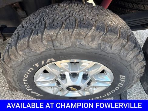 Used 2020 Chevrolet Silverado 2500 W/T w/ WT Convenience Package AWD/4WD image 11