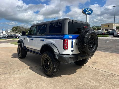 Used 2021 Ford Bronco First Edition AWD/4WD image 7