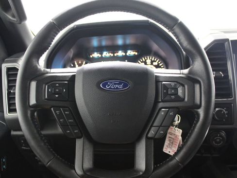 Used 2020 Ford F150 XLT w/ Equipment Group 302A Luxury AWD/4WD image 25
