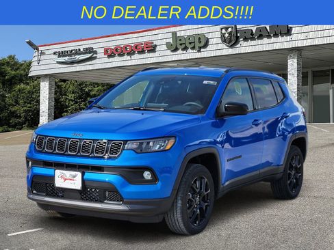 New 2026 Jeep Compass Latitude image 2