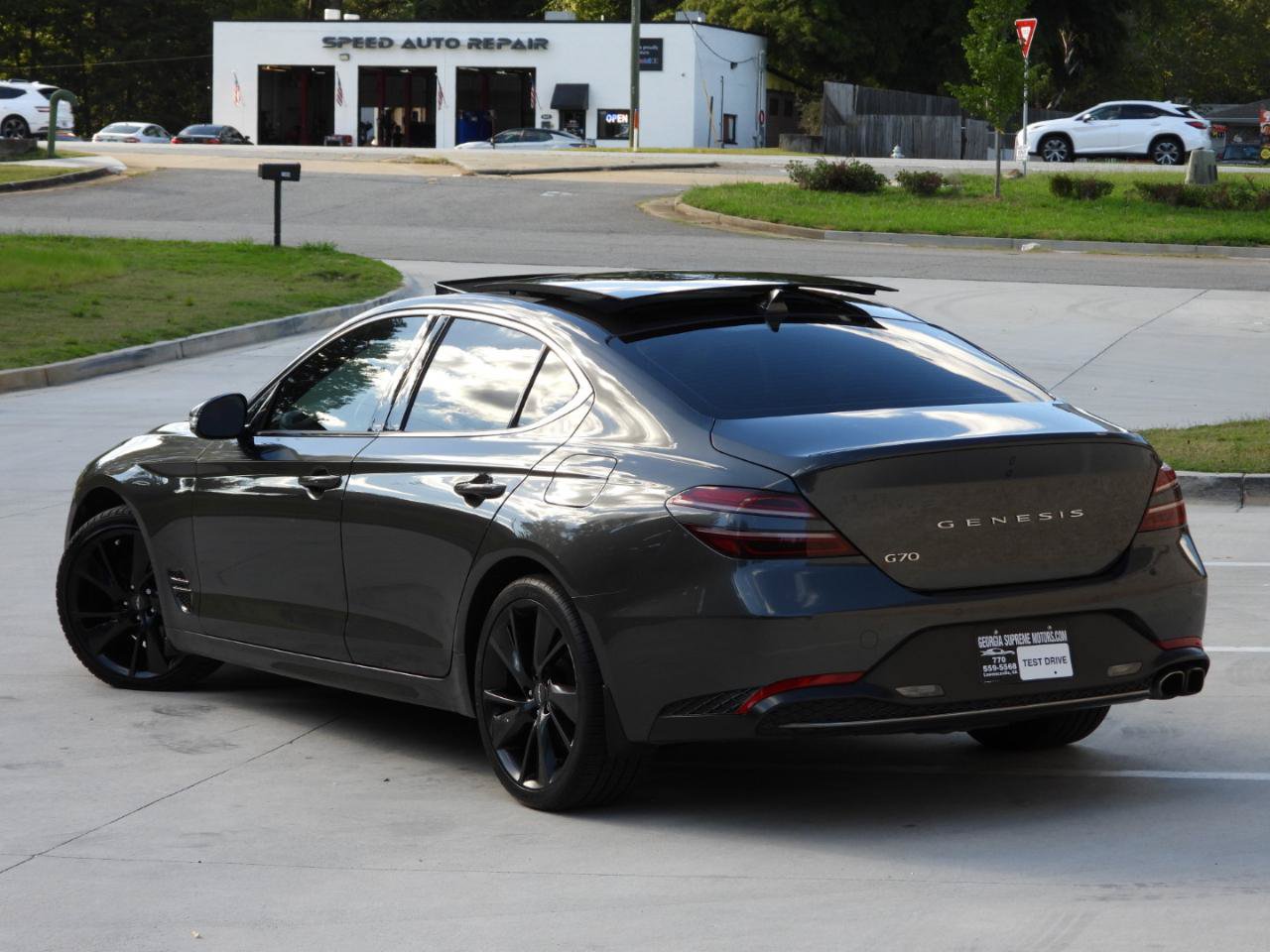 Used 2023 Genesis G70 2.0T w/ Sport Prestige Package RWD image 25