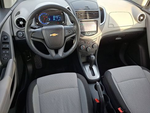 Used 2015 Chevrolet Trax LS image 11