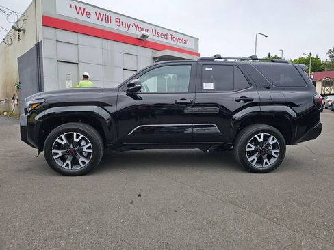 New 2026 Toyota 4Runner TRD Sport Premium AWD/4WD image 4