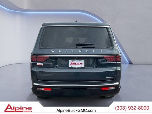 Used 2024 Jeep Wagoneer L Series III w/ Flexible Seating Group image 4