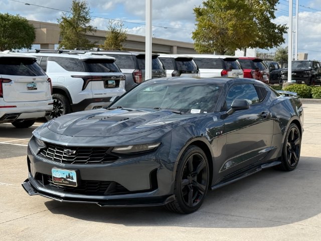 Used 2021 Chevrolet Camaro LT RWD image 11