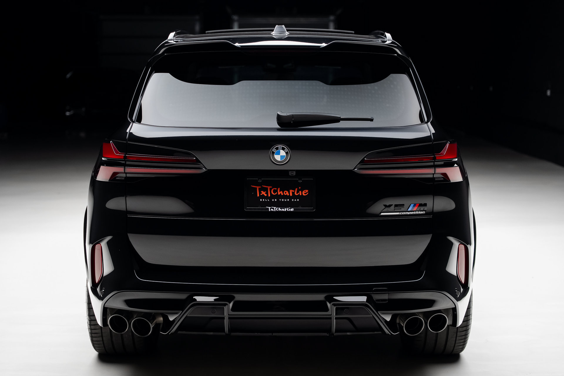 Used 2024 BMW X5 M Competition w/ Executive Package AWD/4WD image 27