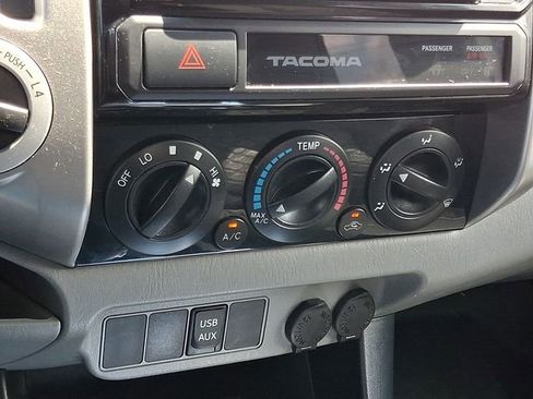 Used 2015 Toyota Tacoma 4x4 Access Cab V6 w/ SR5 Package image 15