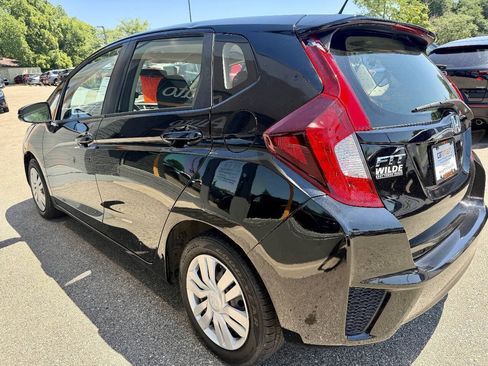 Used 2017 Honda Fit LX image 6