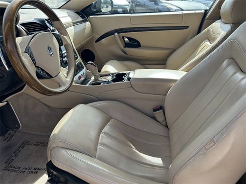 Used 2010 Maserati GranTurismo Coupe image 11