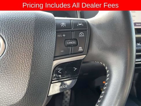 Used 2025 Toyota Camry SE FWD image 26