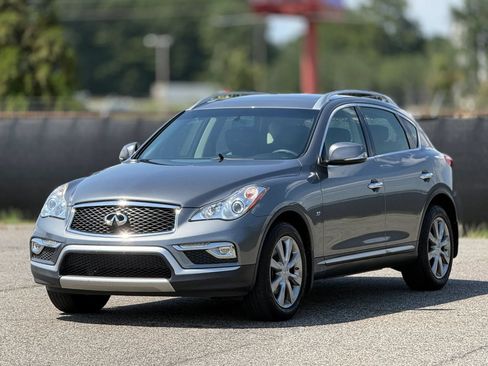 Used 2017 INFINITI QX50 AWD image 6