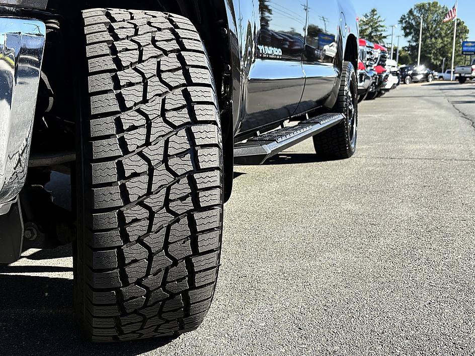 Used 2019 Toyota Tundra Limited RWD image 26