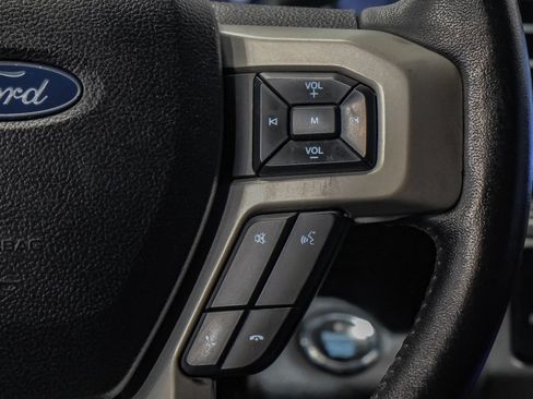 Used 2020 Ford F250 Lariat w/ Lariat Ultimate Package AWD/4WD image 18