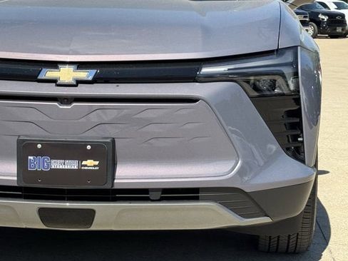 New 2026 Chevrolet Blazer EV LT image 9