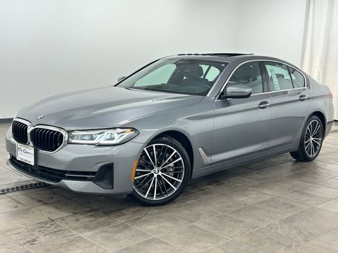 Used 2023 BMW 540i xDrive w/ Premium Package AWD/4WD image 1