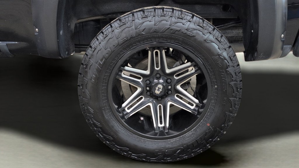 Used 2021 Chevrolet Silverado 1500 RST AWD/4WD image 31