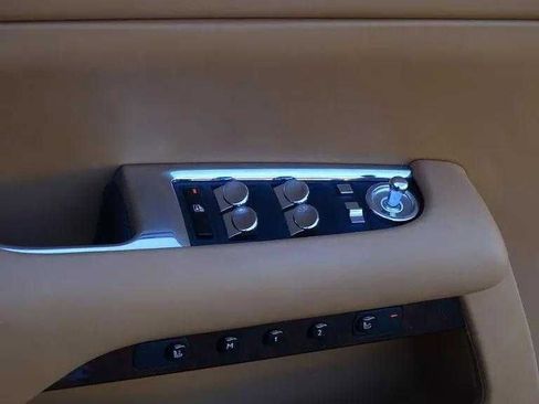 Certified 2017 Rolls-Royce Wraith image 23