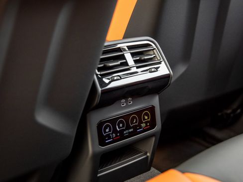 Used 2025 BMW M5 Touring image 34