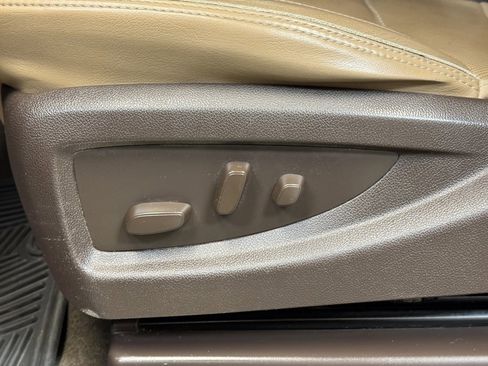 Used 2017 GMC Sierra 3500 Denali w/ Duramax Plus Package image 12