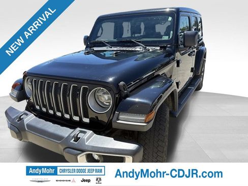 Used 2020 Jeep Wrangler Unlimited Sahara AWD/4WD image 2