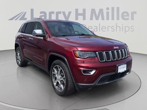 Used 2019 Jeep Grand Cherokee Limited w/ Luxury Group II AWD/4WD image 3
