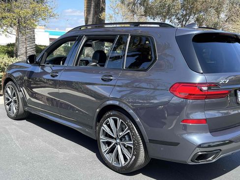 Used 2022 BMW X7 xDrive40i w/ M Sport Package AWD/4WD image 52