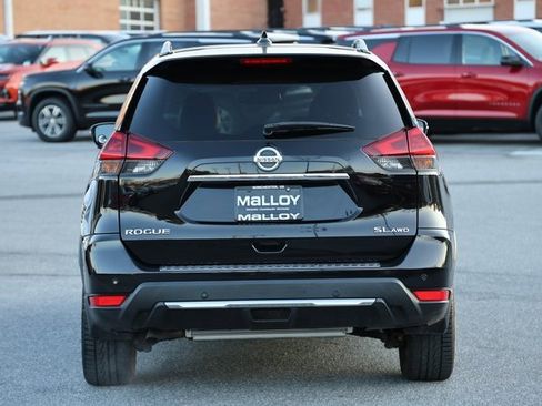 Used 2020 Nissan Rogue SL image 6