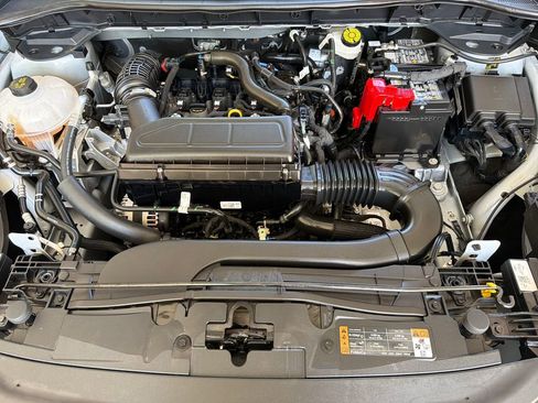 Used 2025 Ford Escape Active image 33