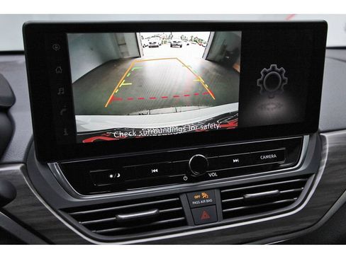 New 2026 Nissan Altima 2.5 SV w/ SV Special Edition Package FWD image 25