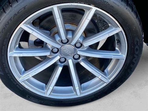 Used 2018 Audi Q3 2.0T Premium Plus w/ Premium Plus Package image 26