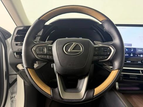 Used 2025 Lexus RX 350 Premium Plus FWD image 27