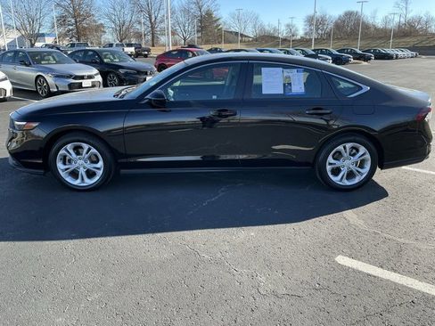 Used 2025 Honda Accord LX image 8
