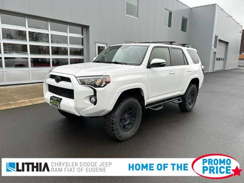 Used 2018 Toyota 4Runner SR5 Premium image 1