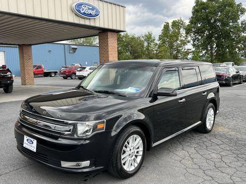 Used 2015 Ford Flex SEL w/ Equipment Group 202A AWD/4WD image 2