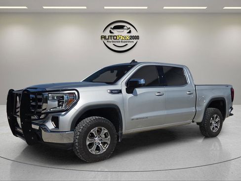 Used 2021 GMC Sierra 1500 SLE image 3