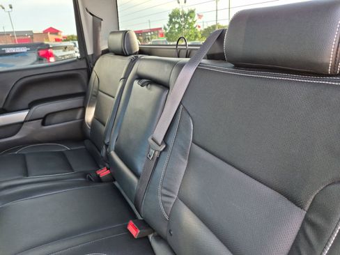 Used 2018 Chevrolet Silverado 1500 LT w/ All Star Edition AWD/4WD image 28