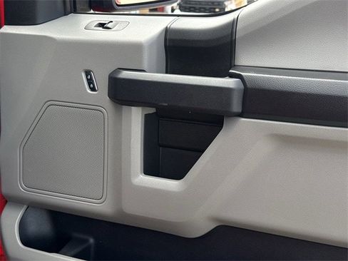 Used 2017 Ford F150 XL w/ Equipment Group 101A Mid image 30